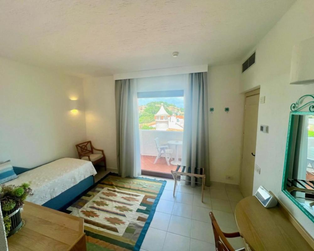 фото Hotel Punta Est