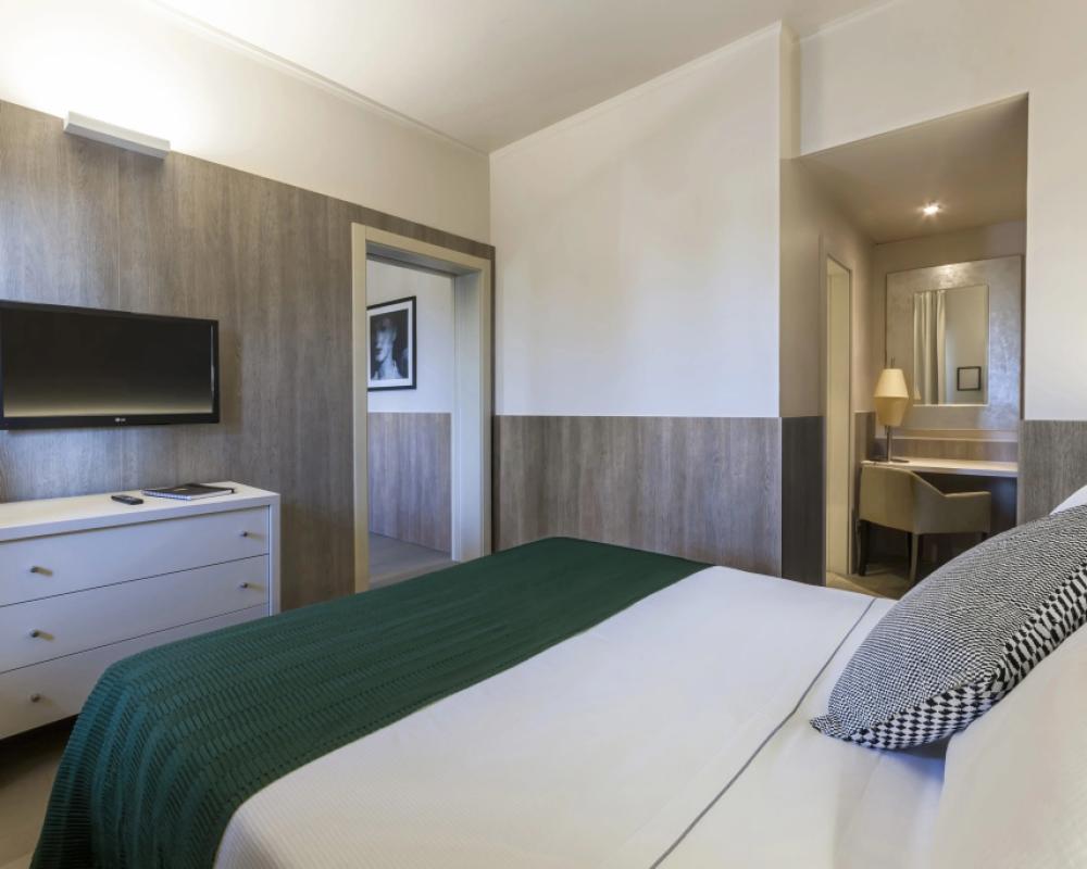 фото Living Hotel