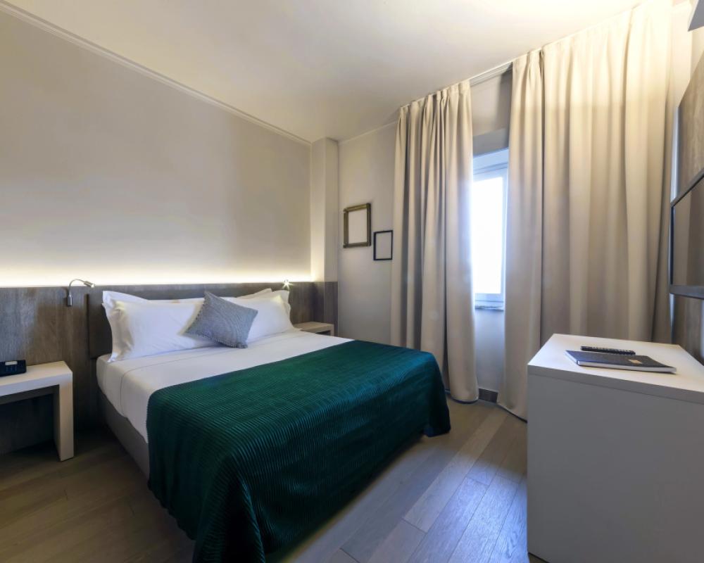 фото Living Hotel