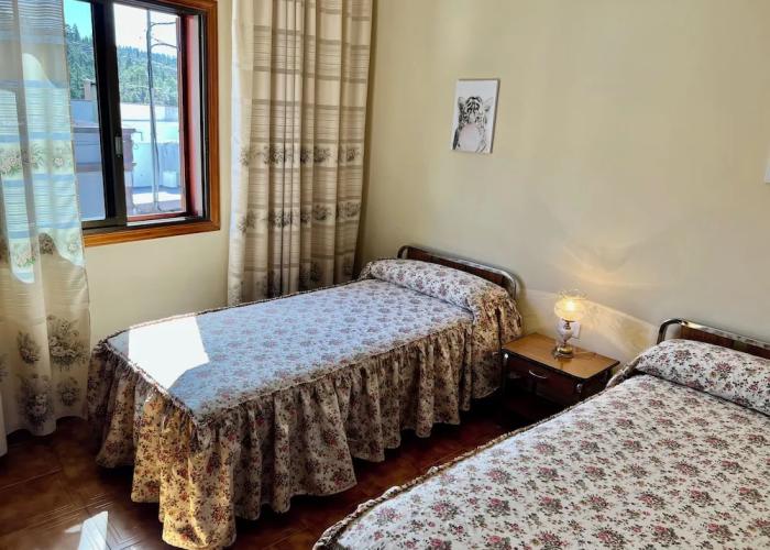 Alma Hostel