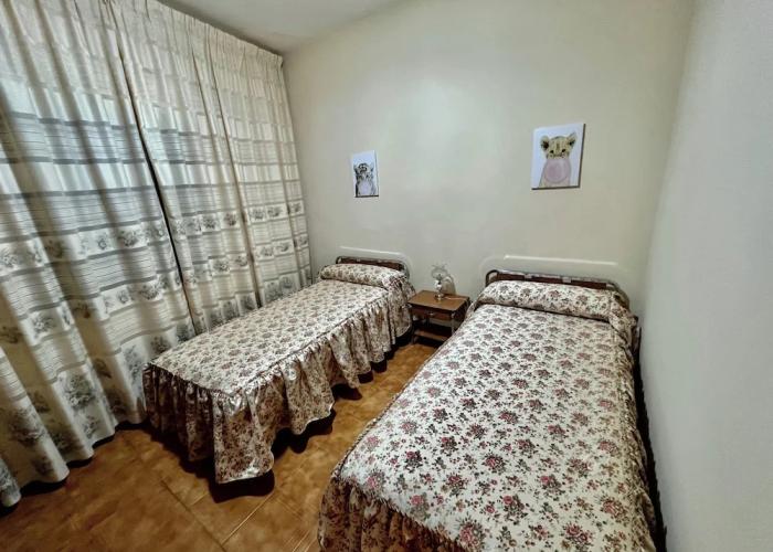 Alma Hostel