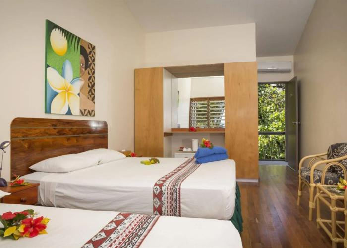 Beachcomber Island Resort