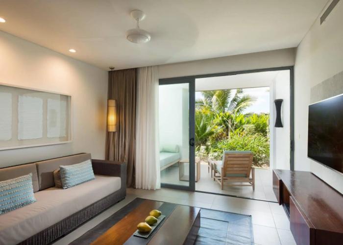Hilton Fiji Beach Resort and Spa