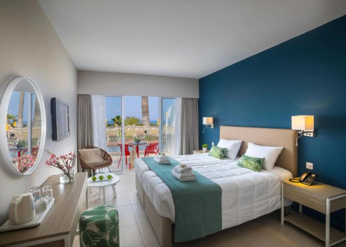 Leonardo Laura Beach & Splash Resort