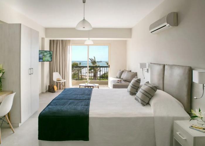 Louis Paphos Breeze