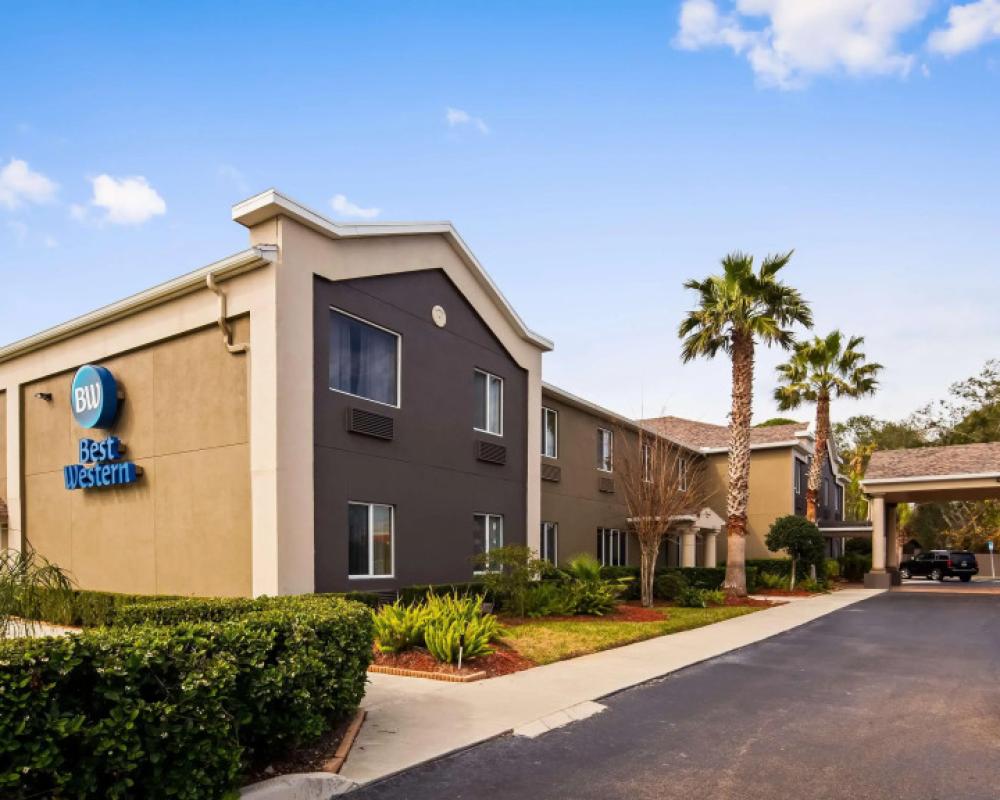 Best Western Edgewater Inn