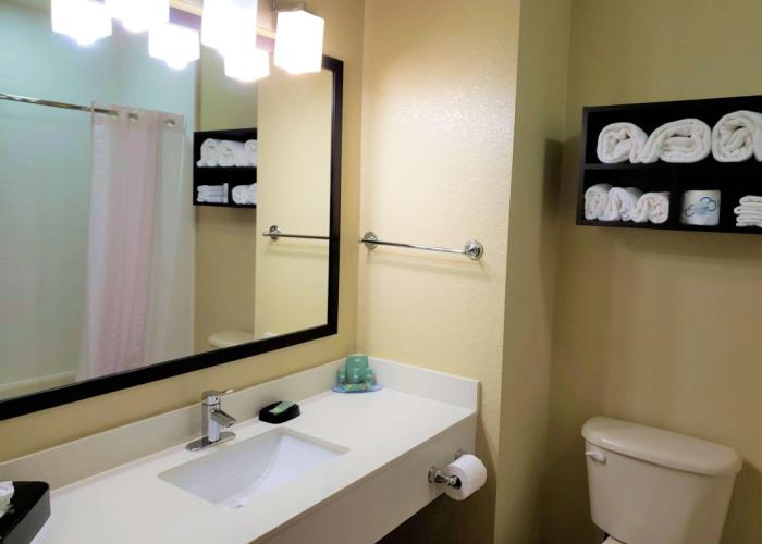 Best Western Edgewater Inn