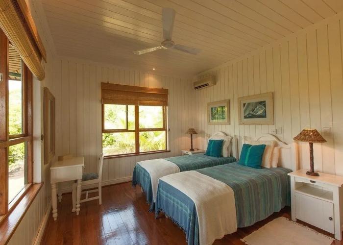 South Point Villas