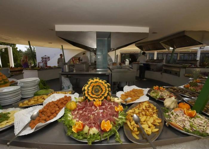 Hotel & Villaggio Torre Normanna