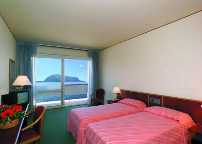 Hotel & Villaggio Torre Normanna