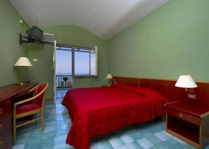 Hotel & Villaggio Torre Normanna