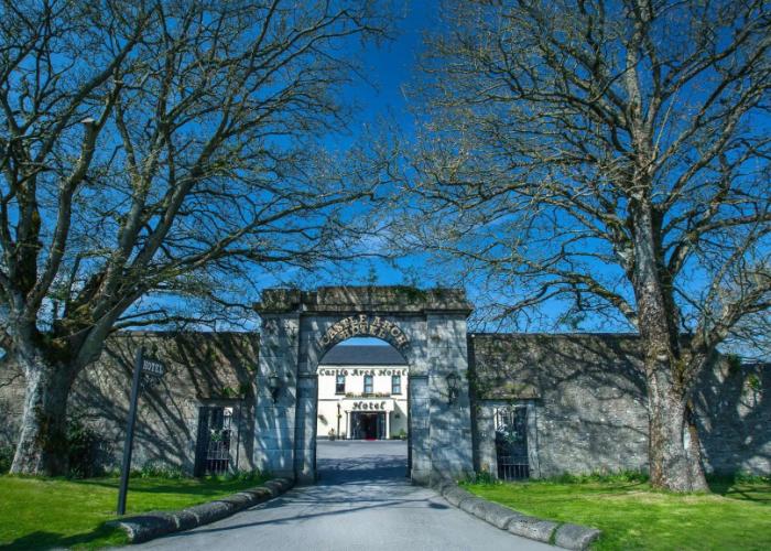 Castle Arch Hotel