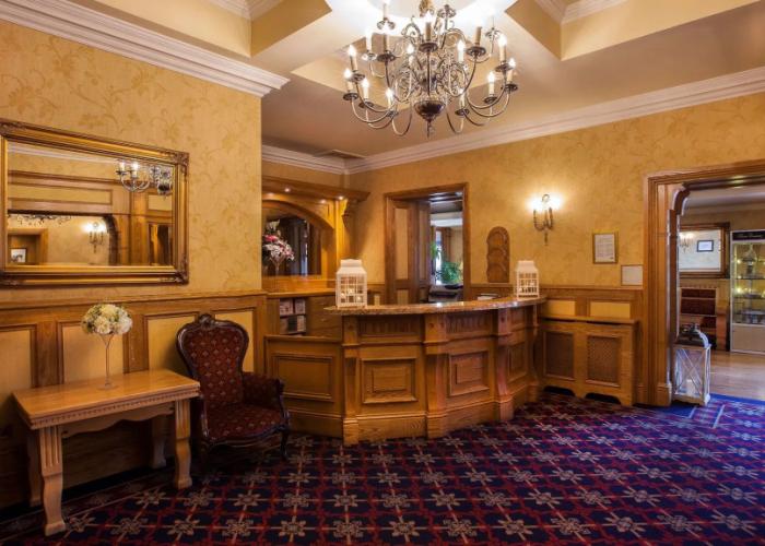 Castle Arch Hotel