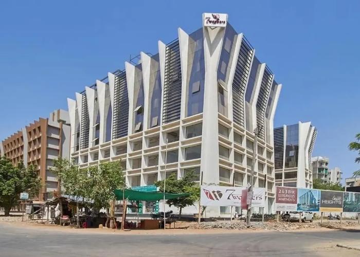 7Wonders Hotel