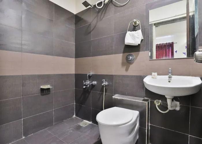Hotel Prayosha