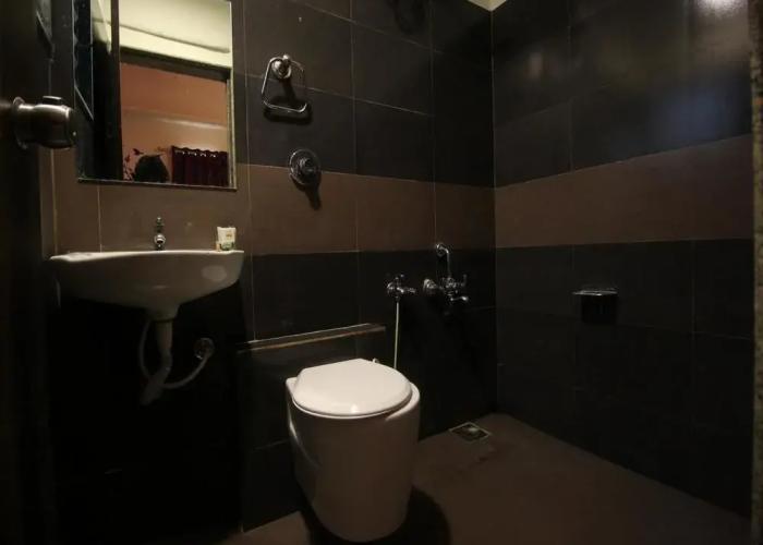 Hotel Prayosha
