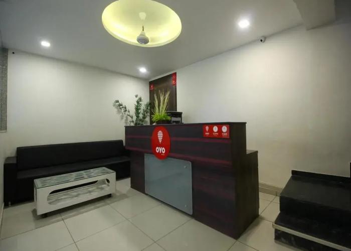Hotel Prayosha