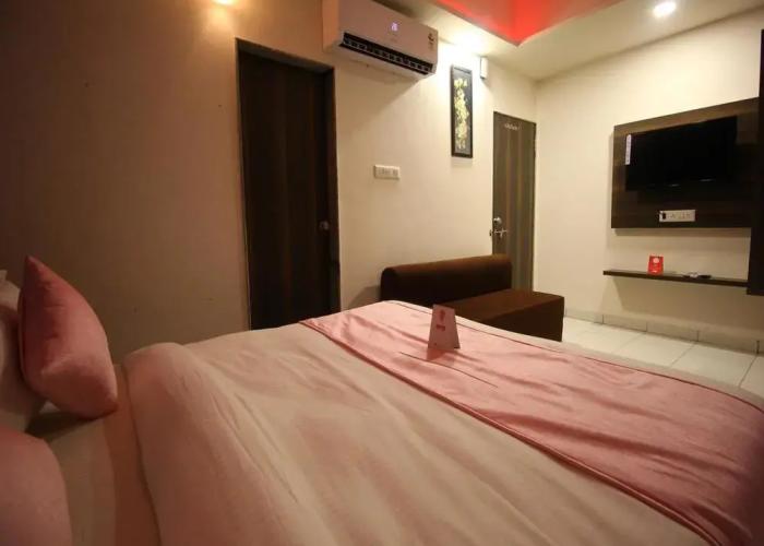 Hotel Prayosha