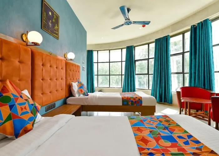 Fabhotel Siddharth Corporate