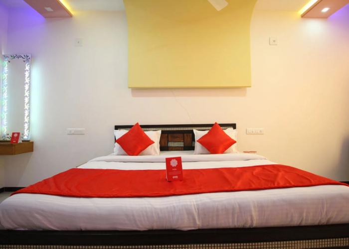 OYO 5584 Hotel Siddharth Inn