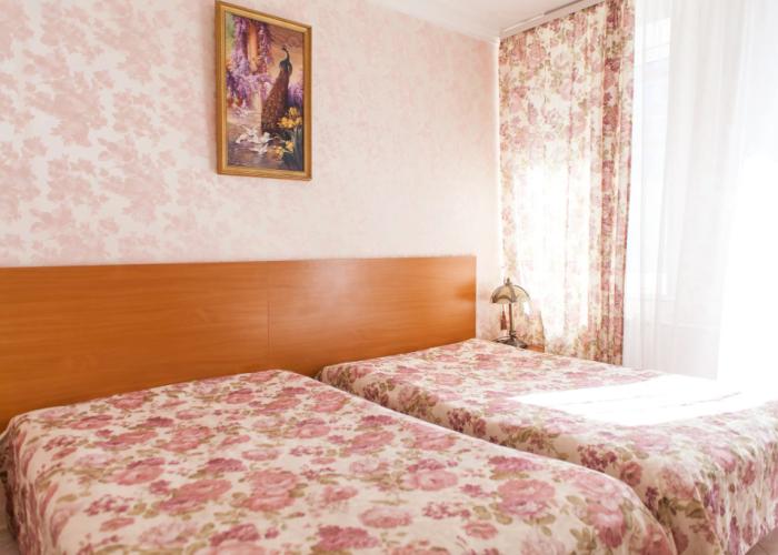 Chetyire Sezona Hotel