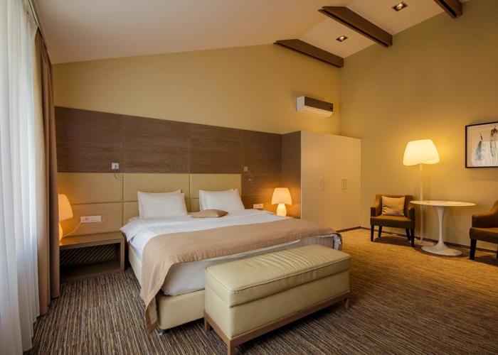 Sova Park-Hotel Mini Hotel