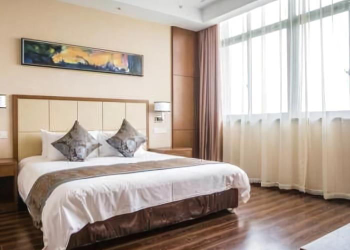 Golden Yunting International Hotel