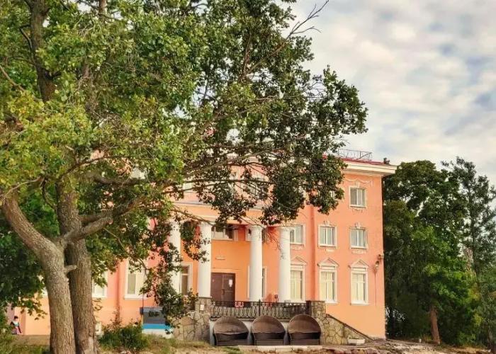 Kantri Park-Hotel