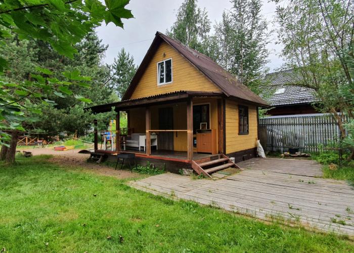 Tarhovka Guest house