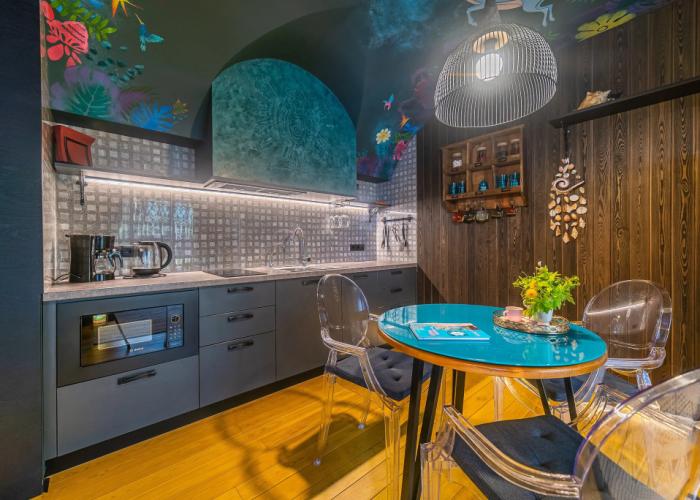 Magic Apartments