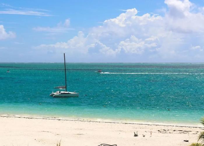 Blue Nest by Horizon Holidays
