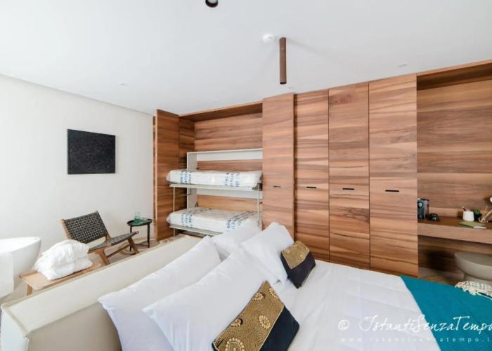 Cumeja - Beach Club & Hotel