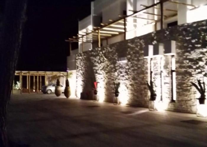 Cumeja - Beach Club & Hotel