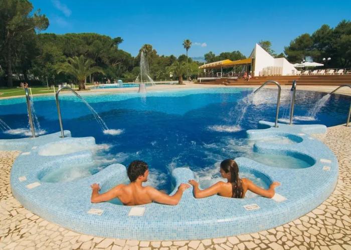 Belvilla by OYO Baia Domizia Villaggio Camping I4