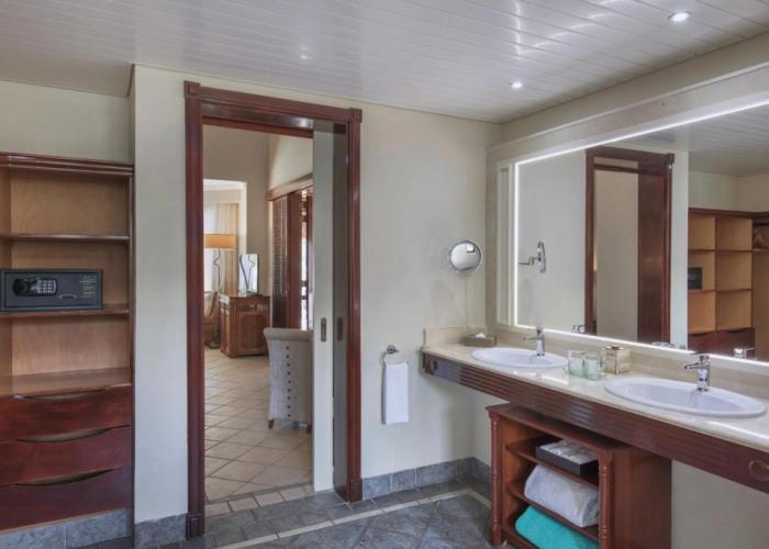 Dinarobin Beachcomber Golf Resort & Spa