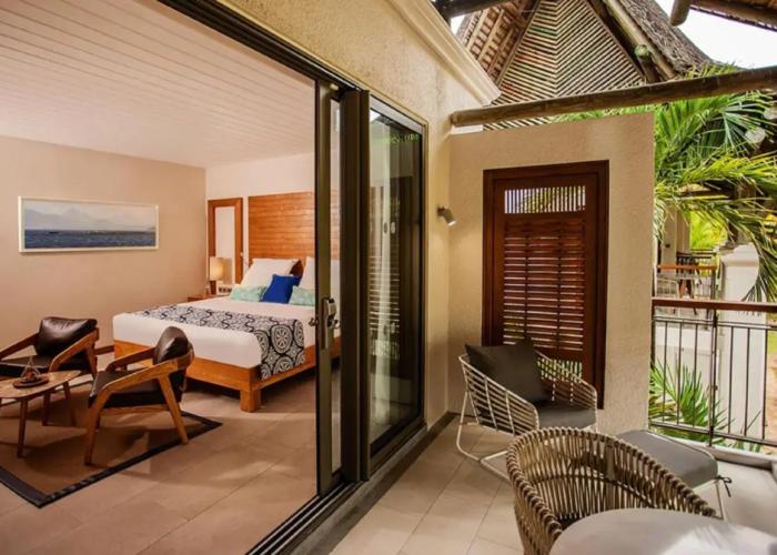 Paradis Beachcomber Golf Resort & Spa