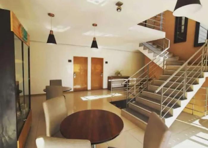 Hotel Capelli Express