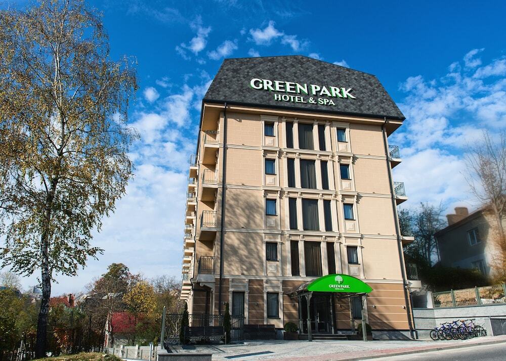 Green Park Hotel