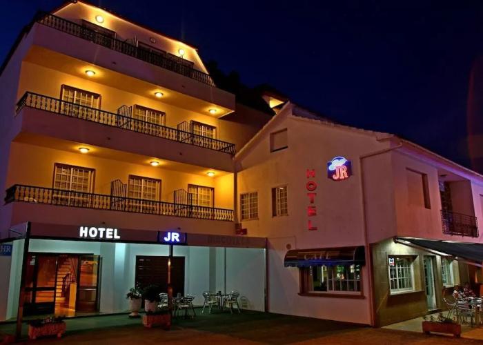 Hotel JR
