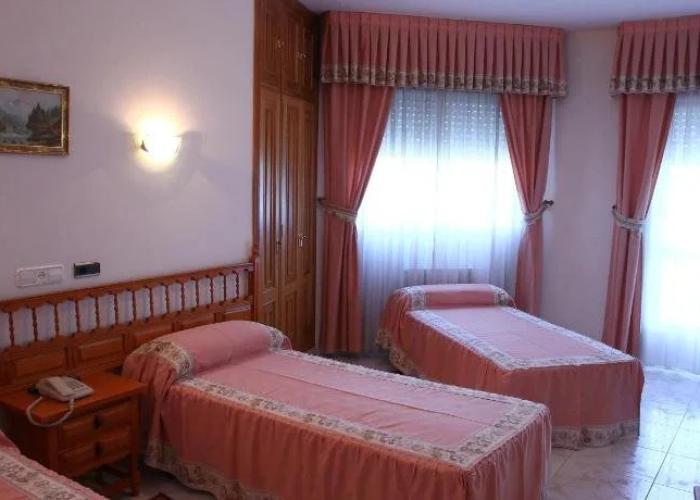 Hotel JR