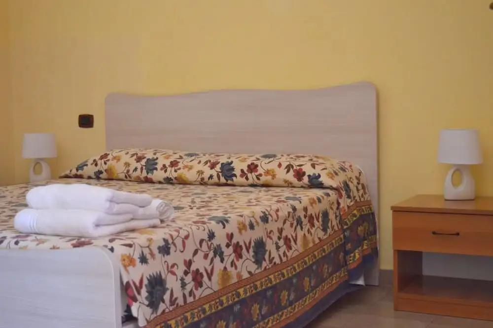 фото B&B Scalea Rooms