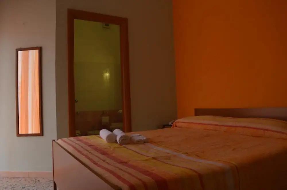 фото B&B Scalea Rooms