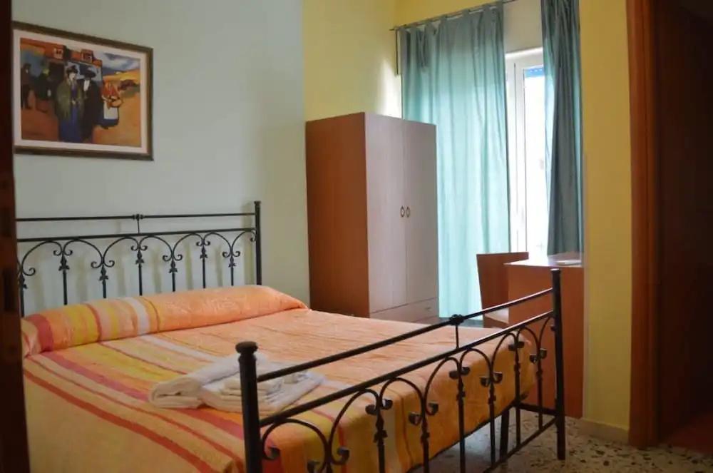 фото B&B Scalea Rooms