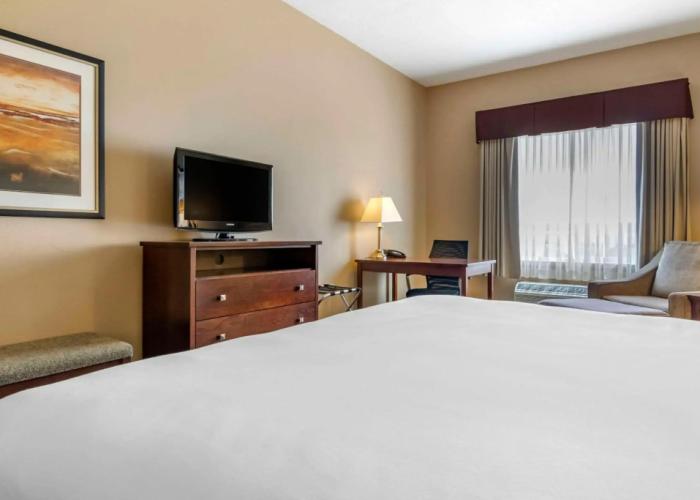 Quality Inn & Suites