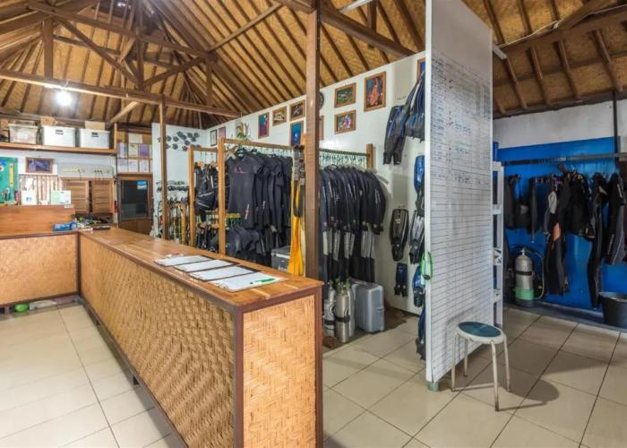 Pondok Sari Beach & Spa Resort