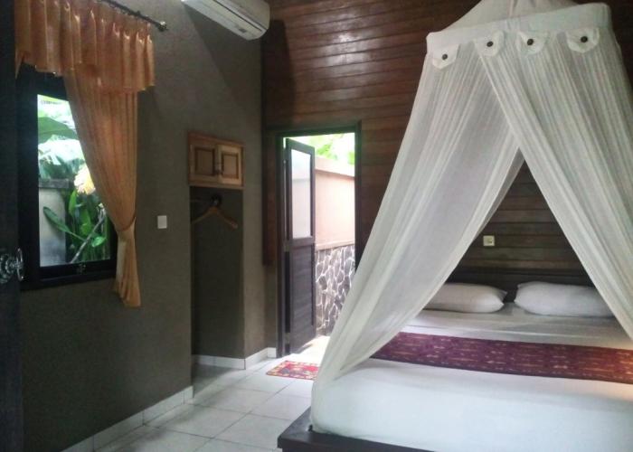 Suka Sari Cottages