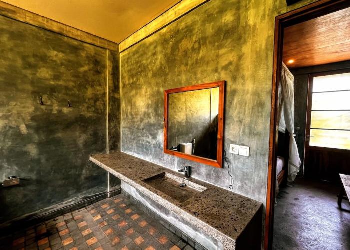 Mangroove Bay Boutique Hostel