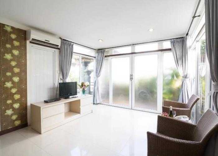 Aqua Bali Villa