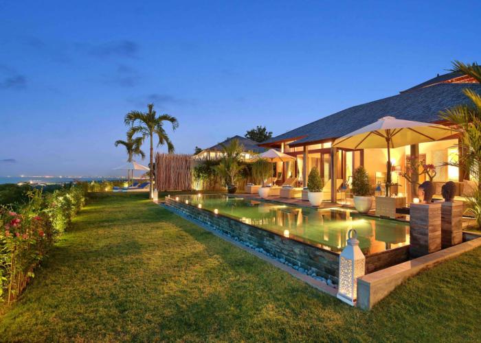 Hidden Hills Villa