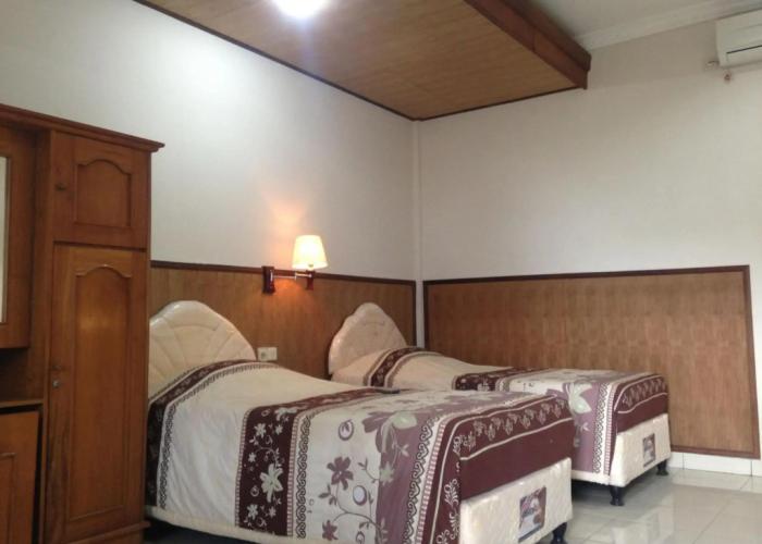 Dewa Bharata Bungalows Candidasa